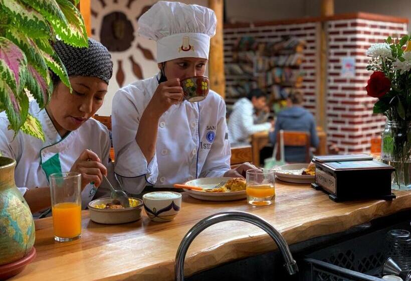 فندق صغير Hostal Yakumama