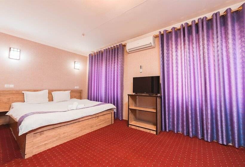 مبيت وإفطار Reikartz Kokand