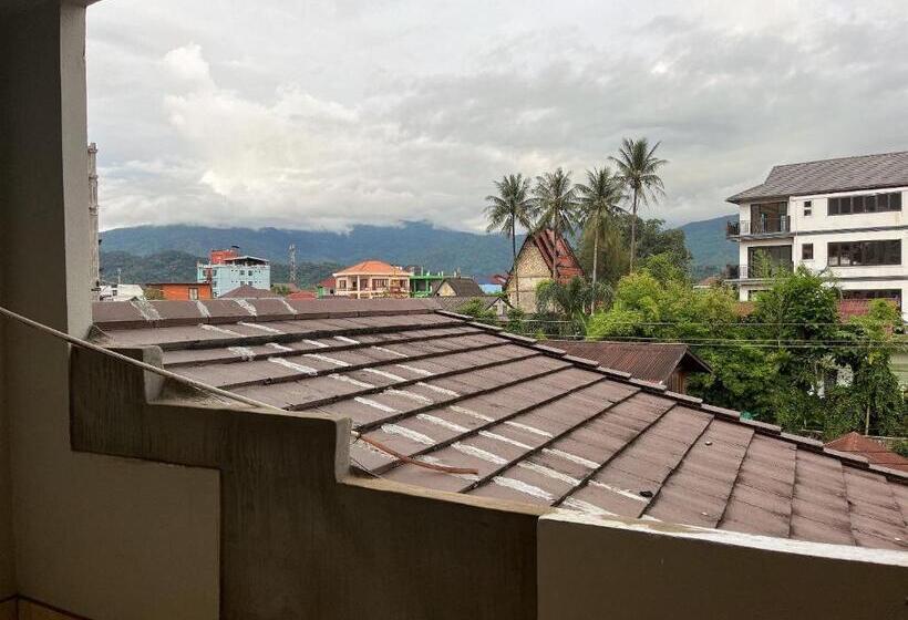 تختخواب و صبحانه Sabaidee Hotel Vang Vieng