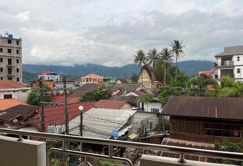 تختخواب و صبحانه Sabaidee Hotel Vang Vieng