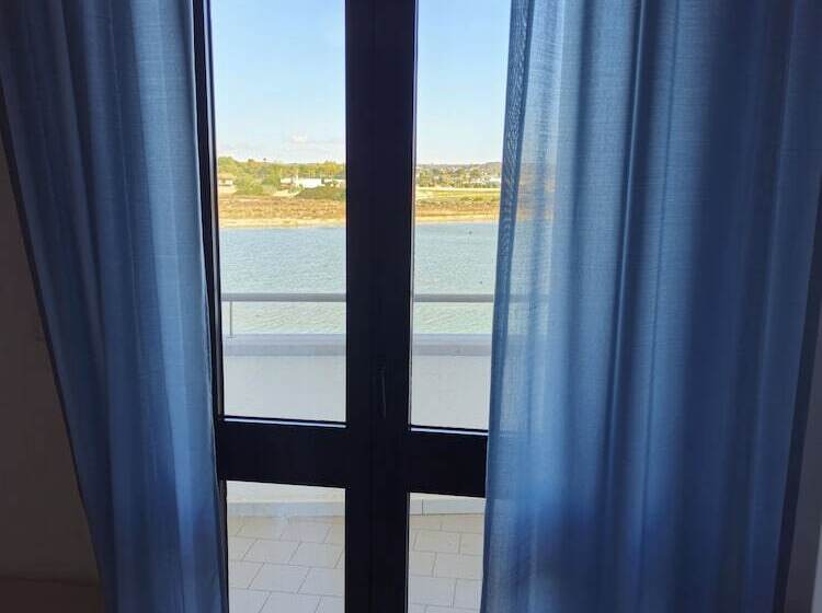 בית מלון כפרי Baia Del Cigno