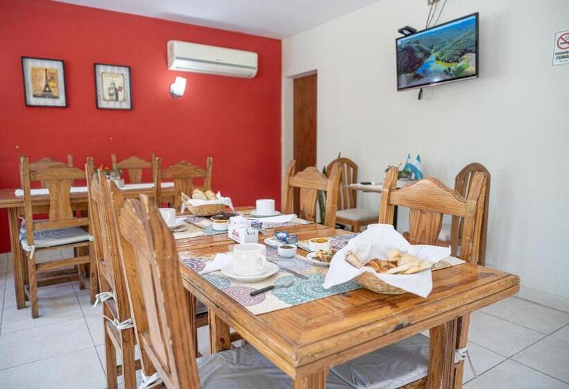 هتل Descanso Las Tres Marias Apart