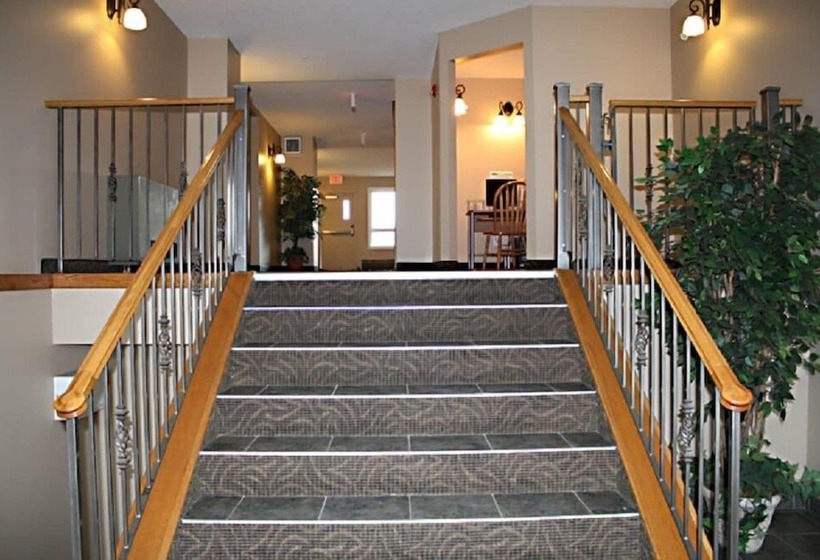 호텔 Misty Mountain Inn & Suites