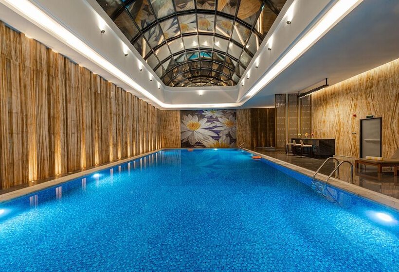 هتل Narcissus Resort & Spa Obhur Jeddah