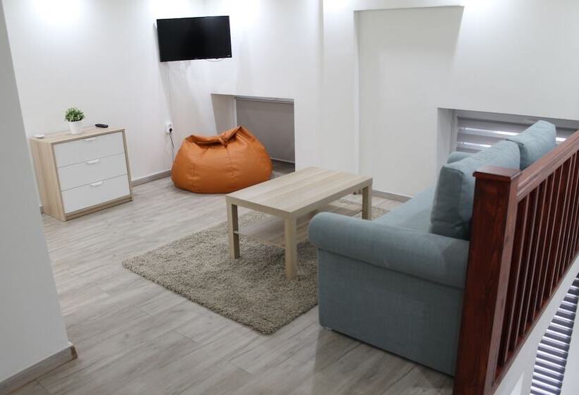 Westend Hostel