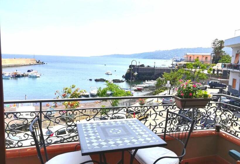 B&b La Spiaggetta Di Stazzo