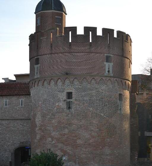 צימר De Pelsertoren