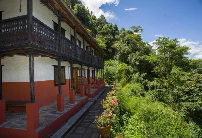 Everest Manla Resort