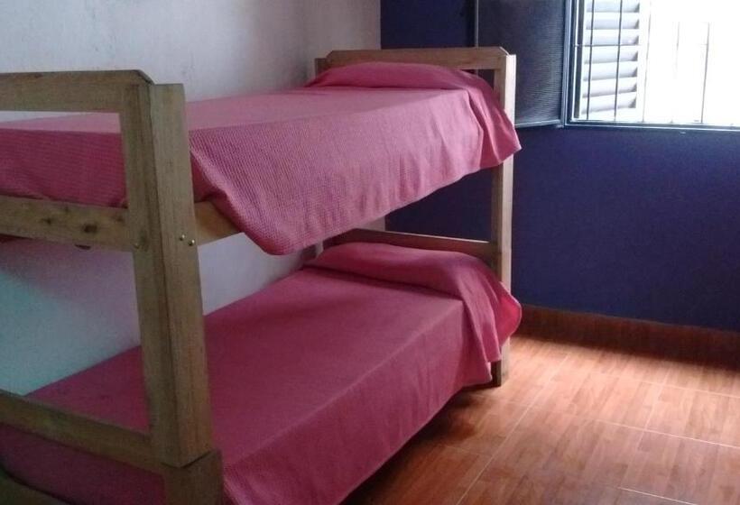 Hostel La Fortaleza
