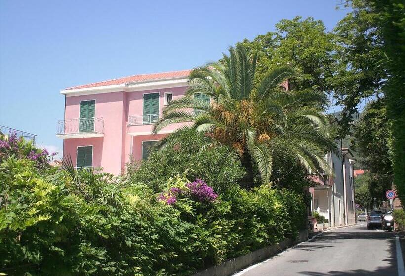 בית מלון כפרי Albergo Calcagno