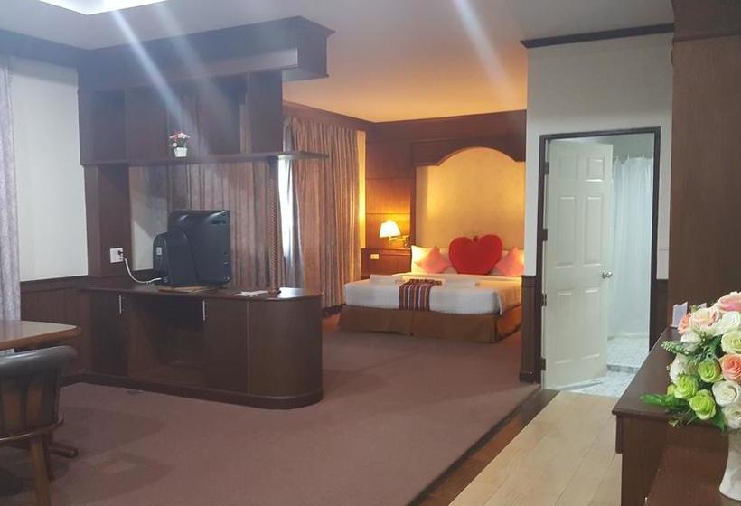 فندق Chaiyaphum Park