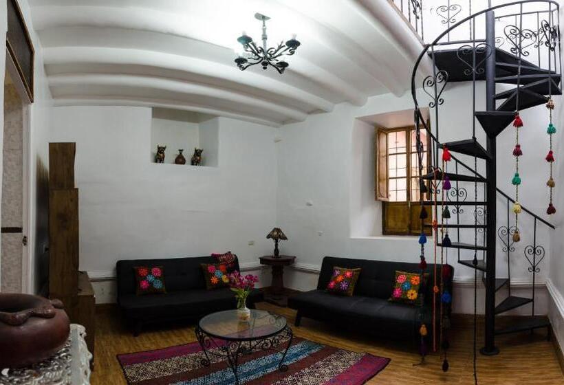 هتل Florencio Casa Hacienda