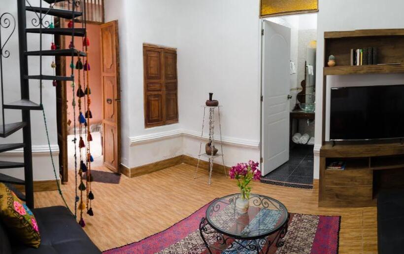 هتل Florencio Casa Hacienda