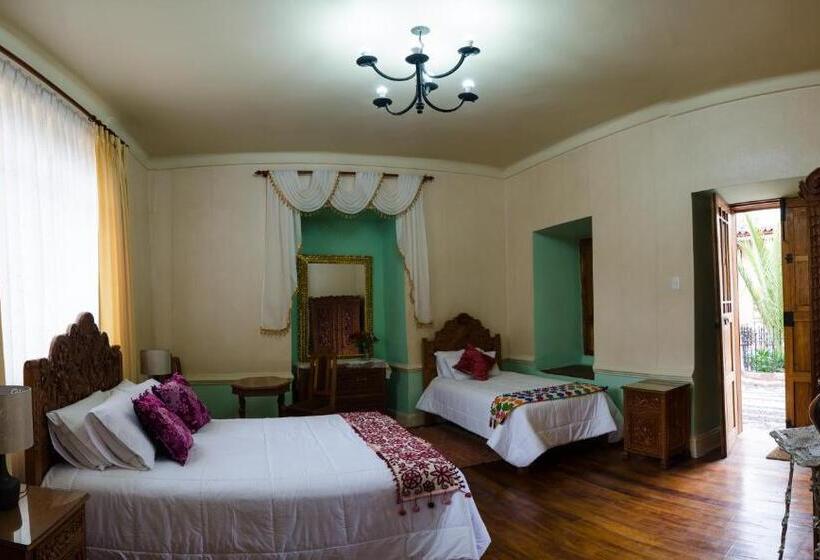 هتل Florencio Casa Hacienda