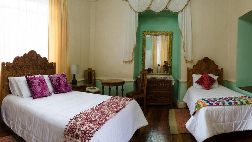 هتل Florencio Casa Hacienda