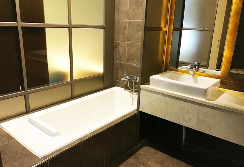 בית מלון כפרי Bolton