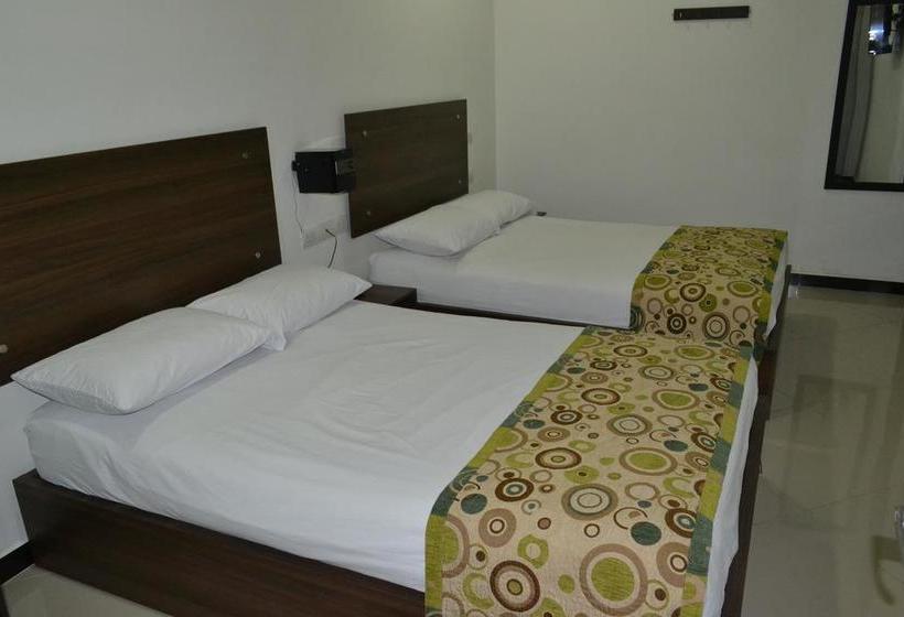 هتل Punto Dos Suites