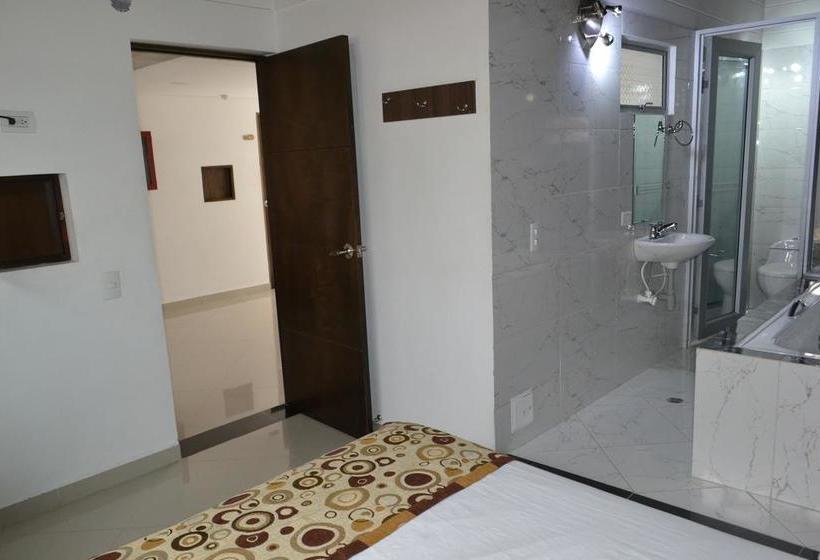 هتل Punto Dos Suites