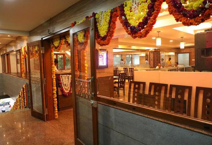 酒店 Shivaprasad Grand