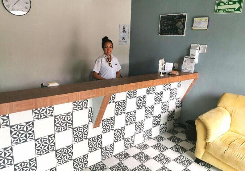 Fotos del hotel Venados Inn:  39