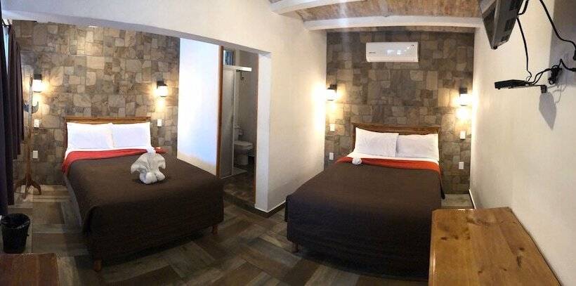 Fotos del hotel Venados Inn:  3