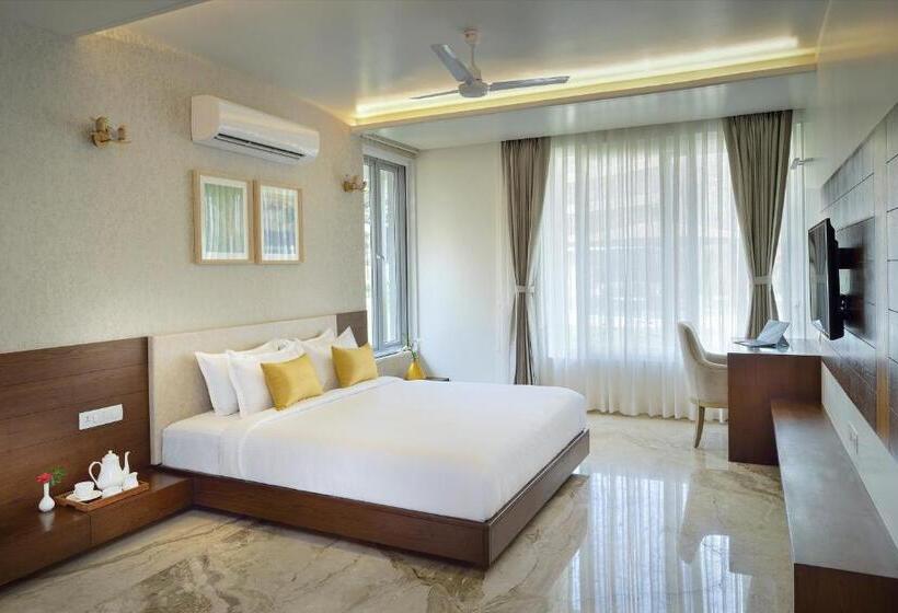 استراحتگاه Kabir Hotel & Spa