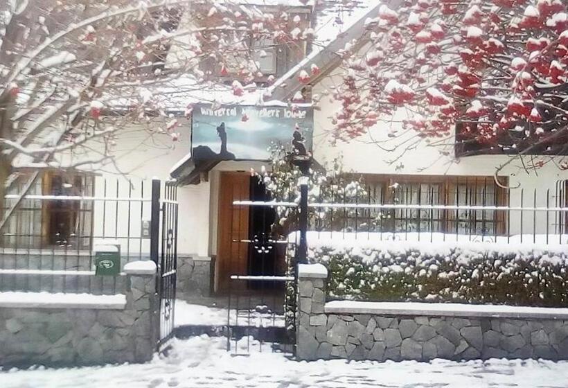 Universal Traveller's Hostel