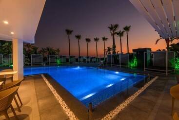 هتل Tasia Maris Sands - Adults Only