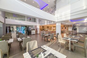هتل Tasia Maris Sands - Adults Only
