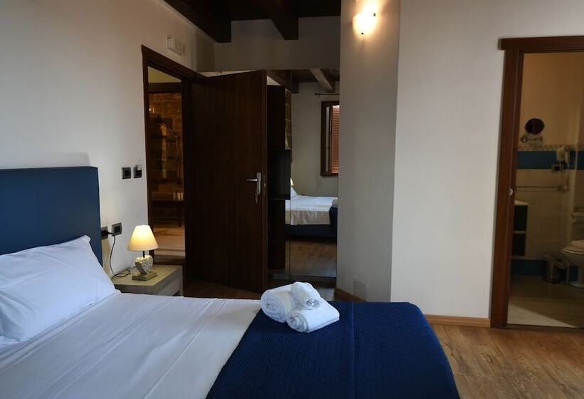 تختخواب و صبحانه Double B Maison de Charme