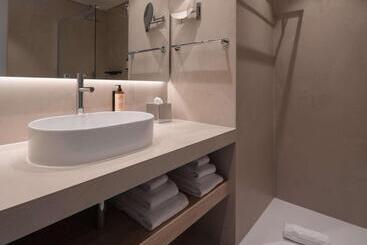 هتل Mercure Ponta Delgada Azores