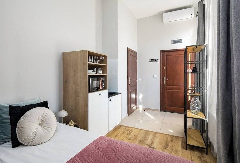Horizon Park Aparthotel