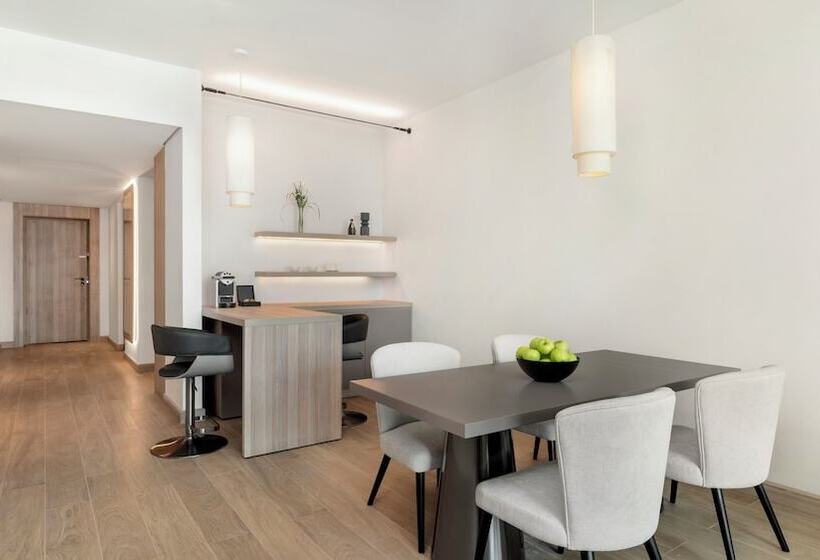 בית מלון כפרי Rixos Obhur Jeddah Resort & Villas