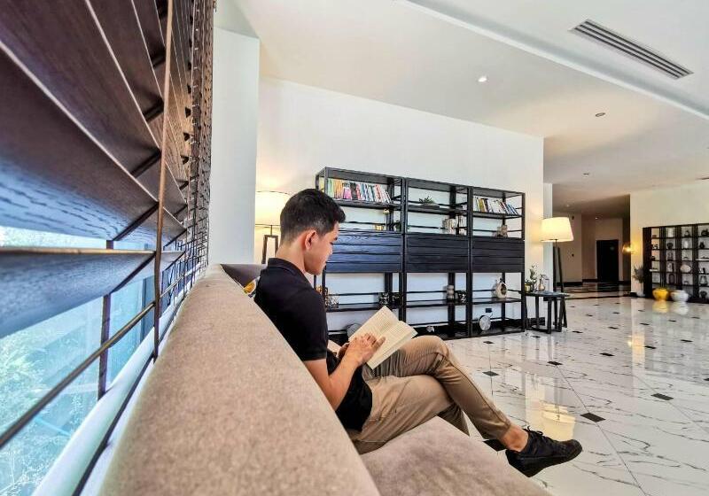 هتل Tera  Vientiane