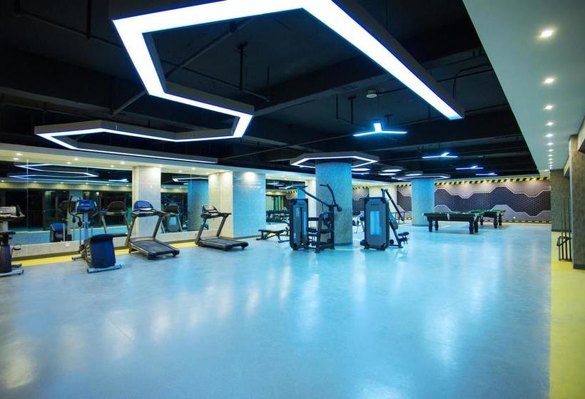 هتل Xishuangbanna Yajule City Golf