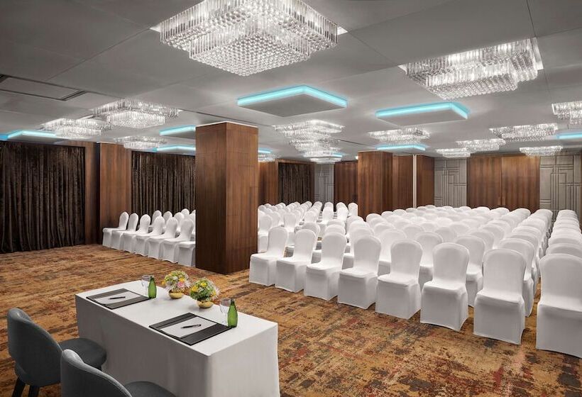 ホテル Hyatt Centric Juhu Mumbai