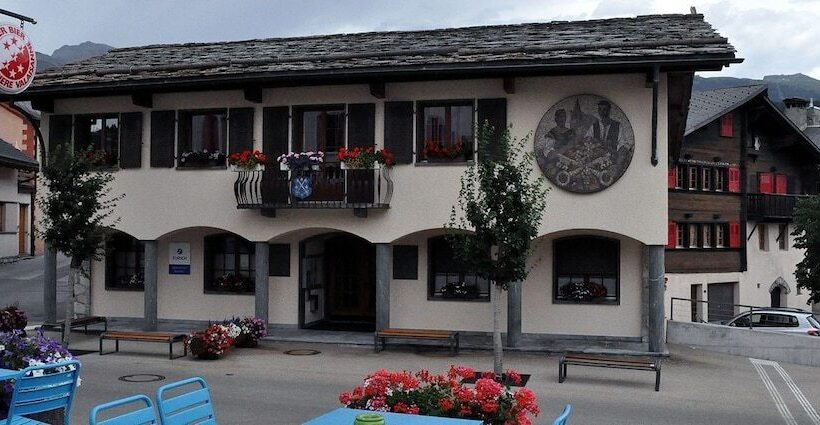 ベッドアンドブレックファースト Auberge De L’union