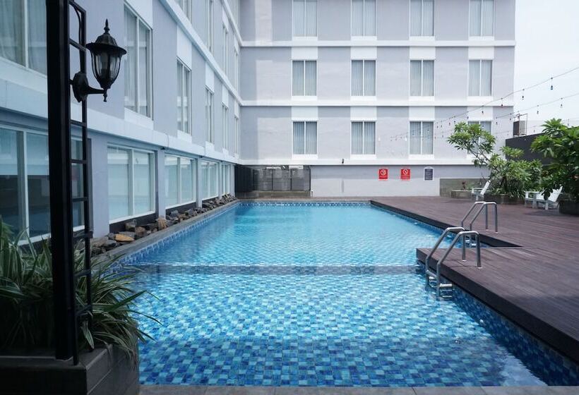 هتل Ascent Premiere Pasuruan