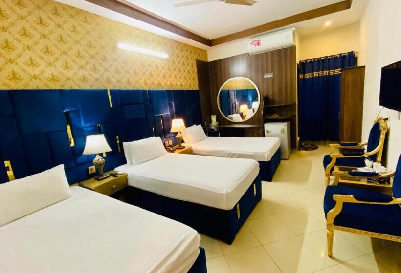 هتل Fiesta Inn  & Resorts Multan