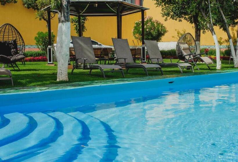 هتل Gran Misiones Tequisquiapan