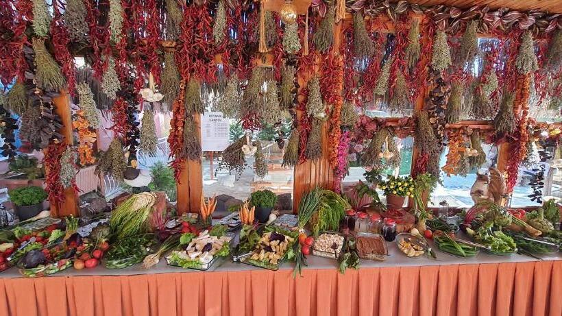 هتل Grand Yayla
