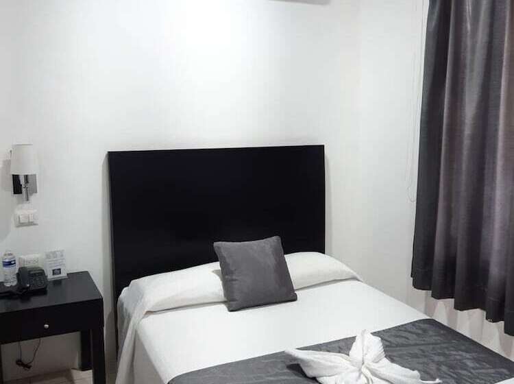 هتل Habitat Inn