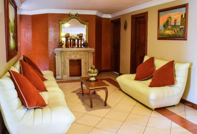 فندق Posada Real