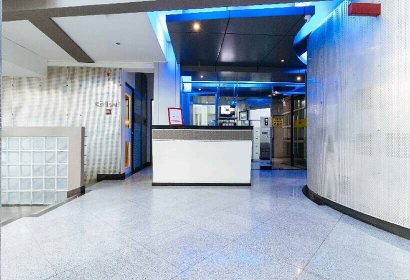 فندق Reddoorz Plus At Banawe Quezon City