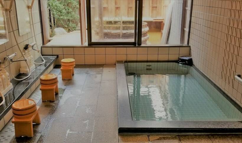 ریوکان Yuhigaura Onsen Konoya
