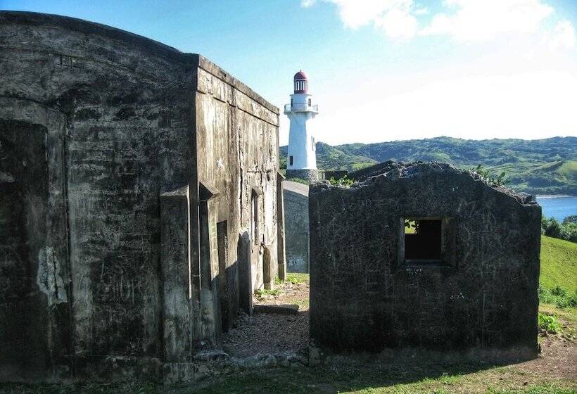 تختخواب و صبحانه Magnfred S Place Batanes