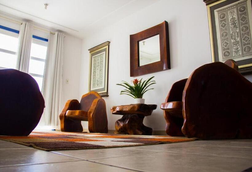 Diamantina   By Up Hotel   Em Guarapari