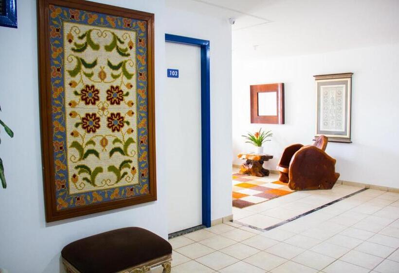 Diamantina   By Up Hotel   Em Guarapari