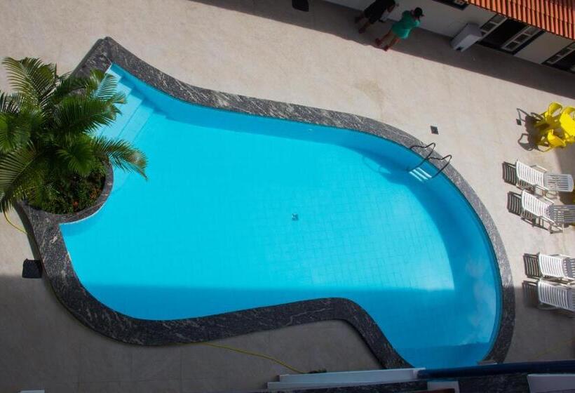 Diamantina   By Up Hotel   Em Guarapari