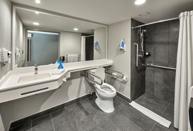 هتل City Express By Marriott Comitán